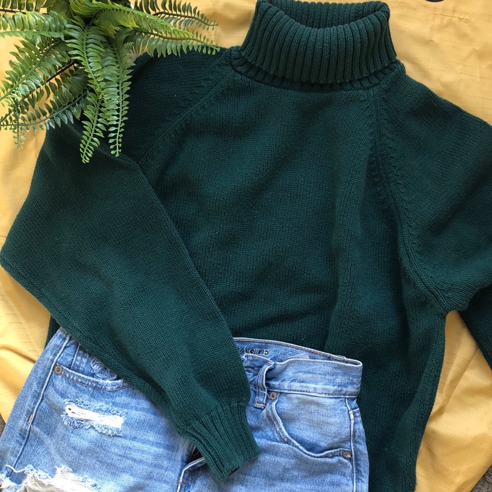 dark green turtle neck